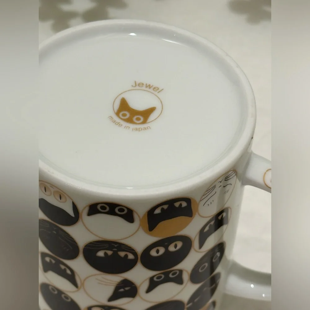 Jewel Brand Ceramic Black Cat Eyes Coffee Tea Mug Made In Japan Feline Faces Whi - Picture 5 of 7